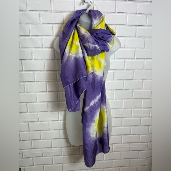 Roberta Freymann 100% Silk Tie-Dye Wrap / Scarf - Purple & Yellow /76x44in - Picture 5 of 11